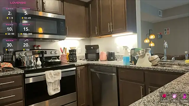 Snapshot of sables_world chatting on February 2026 03:34:02 PM sables world online show from February 2026 03:34:02 PM