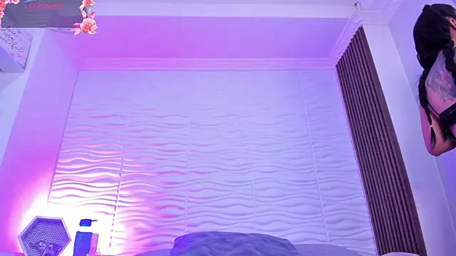 Snapshot of AudreyHayworth chatting on November 2025 11:46:02 AM AudreyHayworth online show from November 2025 11:46:02 AM