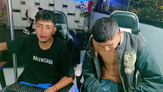 darwinandbrayann online show from November 2025 03:50:01 AM