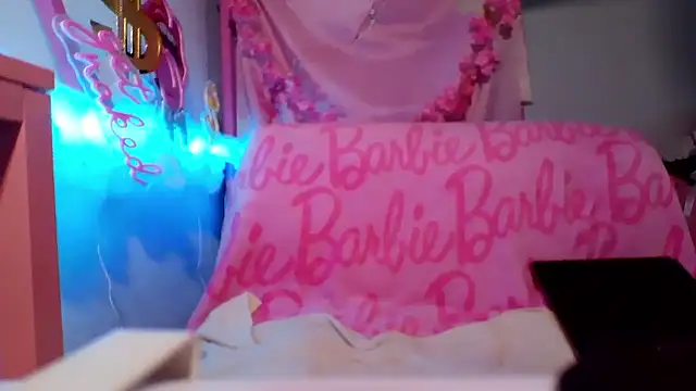 Snapshot of PrincessKDoll chatting on November 2025 09:41:02 AM PrincessKDoll online show from November 2025 09:41:02 AM