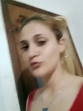 larubia arg online show from November 2025 04:00:01 AM