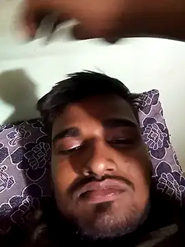 Snapshot of GleefulAkashyyy chatting on December 2025 04:18:02 AM GleefulAkashyyy online show from December 2025 04:18:02 AM