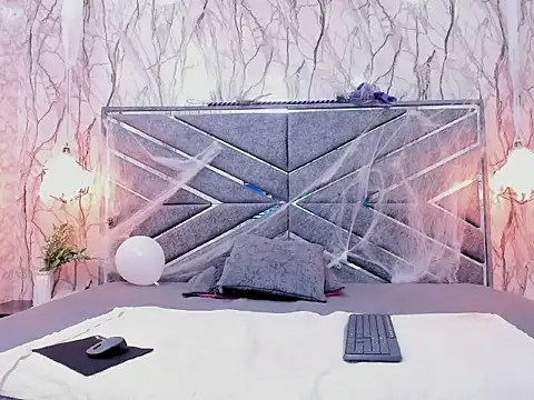 DIRTY MIIA  online show from November 2025 12:17:01 PM