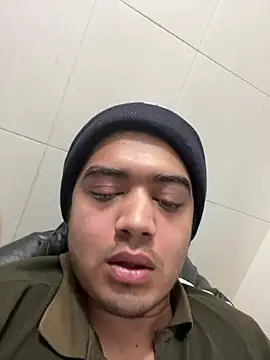 FlashyOcean53 online show from January 2026 11:51:02 PM