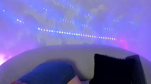 Snapshot of Liah_Miller chatting on December 2025 12:25:02 PM Liah Miller online show from December 2025 12:25:02 PM