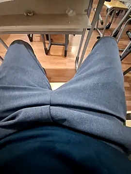 Snapshot of ZAminn6789 chatting on November 2025 04:00:02 PM ZAminn6789 online show from November 2025 04:00:02 PM