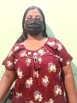 Snapshot of tamil_Nithya_J chatting on April 2026 06:25:01 PM tamil Nithya J online show from April 2026 06:25:01 PM