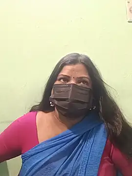 Snapshot of tamil_Nithya_J chatting on July 2026 04:42:02 PM tamil Nithya J online show from July 2026 04:42:02 PM