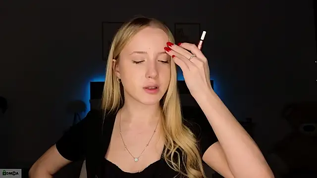 Snapshot of adele_armass chatting on February 2026 08:56:01 PM adele armass online show from February 2026 08:56:01 PM