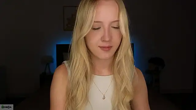 Snapshot of adele_armass chatting on March 2026 09:20:01 PM adele armass online show from March 2026 09:20:01 PM