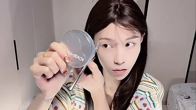 yuyu-33 online show from November 2025 06:04:02 AM