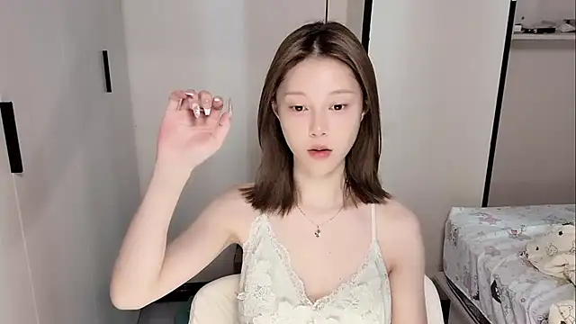 Snapshot of yuyu-33 chatting on May 2026 06:09:01 AM yuyu-33 online show from May 2026 06:09:01 AM