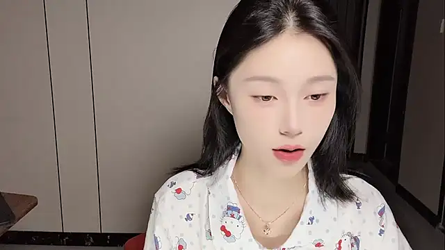 Snapshot of yuyu-33 chatting on June 2026 03:58:01 PM yuyu-33 online show from June 2026 03:58:01 PM
