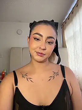 Elina Hills online show from February 2026 06:37:02 PM