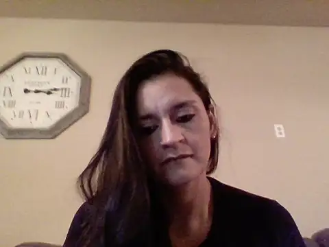 Snapshot of SolcitaPeach chatting on November 2025 09:14:01 PM SolcitaPeach online show from November 2025 09:14:01 PM