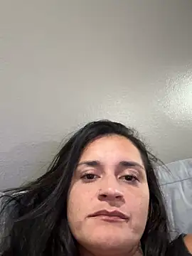 Snapshot of SolcitaPeach chatting on December 2025 07:45:02 PM SolcitaPeach online show from December 2025 07:45:02 PM