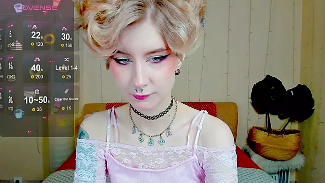 Angel Julles online show from November 2025 12:38:02 AM