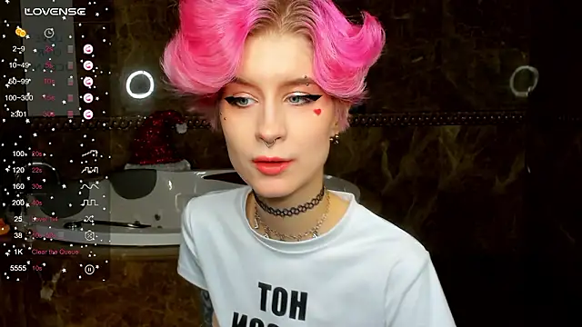 Snapshot of Angel_Julles chatting on February 2026 01:12:01 AM Angel Julles online show from February 2026 01:12:01 AM