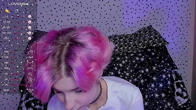 Snapshot of Angel_Julles chatting on March 2026 01:40:02 AM Angel Julles online show from March 2026 01:40:02 AM