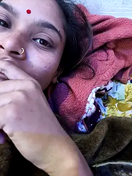 Snapshot of Cute_Arushi chatting on November 2025 08:33:02 PM Cute Arushi online show from November 2025 08:33:02 PM