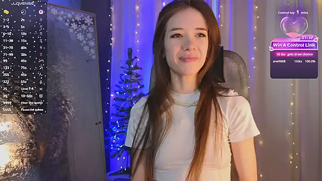 Snapshot of tinyanie chatting on December 2025 06:09:01 AM tinyanie online show from December 2025 06:09:01 AM