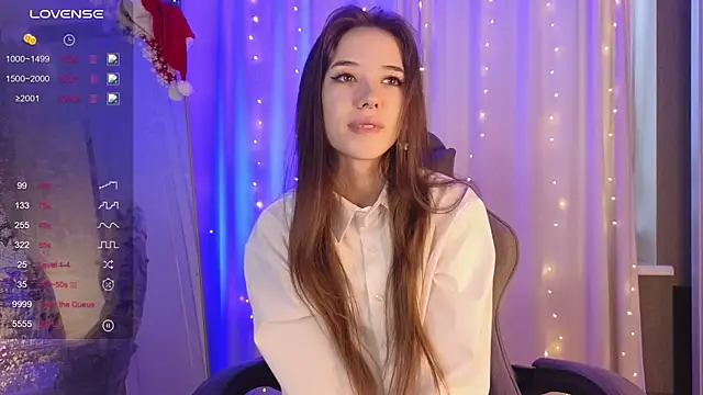 Snapshot of tinyanie chatting on January 2026 06:05:01 AM tinyanie online show from January 2026 06:05:01 AM