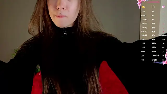 Snapshot of tinyanie chatting on February 2026 08:18:02 PM tinyanie online show from February 2026 08:18:02 PM