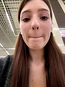 LilluKatten online show from January 2026 10:39:02 AM