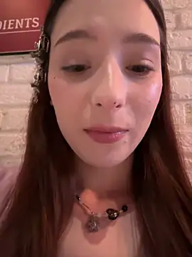 LilluKatten online show from February 2026 11:26:01 AM