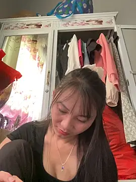 Amino-Suca online show from October 2025 04:24:02 AM