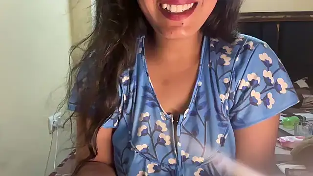 Snapshot of Shilpa_7 chatting on June 2026 11:24:02 PM Shilpa 7 online show from June 2026 11:24:02 PM