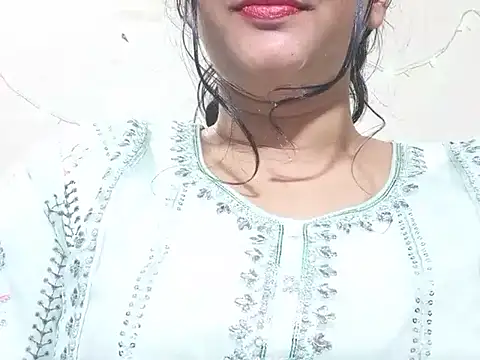 Nancy queen001 online show from November 2025 09:52:01 AM