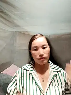 Snapshot of min_nyny chatting on November 2025 03:40:02 AM min nyny online show from November 2025 03:40:02 AM