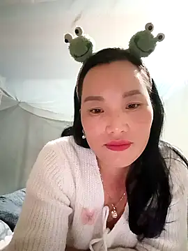 Snapshot of min_nyny chatting on November 2025 03:12:02 PM min nyny online show from November 2025 03:12:02 PM