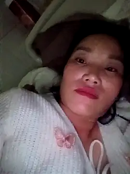 Snapshot of min_nyny chatting on December 2025 05:20:01 PM min nyny online show from December 2025 05:20:01 PM