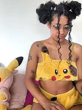 Bonny  ebony online show from November 2025 02:09:01 PM