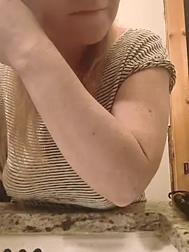 LexyLay online show from March 2026 02:29:01 PM