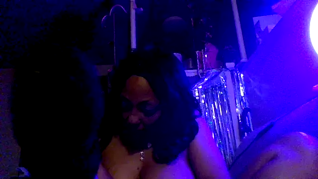 Snapshot of Juicyapplecandy chatting on November 2025 11:10:01 AM Juicyapplecandy online show from November 2025 11:10:01 AM