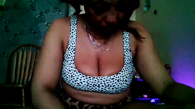 Snapshot of Juicyapplecandy chatting on June 2026 06:29:02 PM Juicyapplecandy online show from June 2026 06:29:02 PM