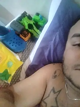 yeisonren99 online show from November 2025 02:06:01 PM