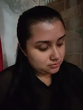 CurvyNoir online show from December 2025 04:47:01 PM