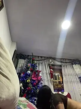 Snapshot of Samantha_firee chatting on December 2025 11:10:02 PM Samantha firee online show from December 2025 11:10:02 PM