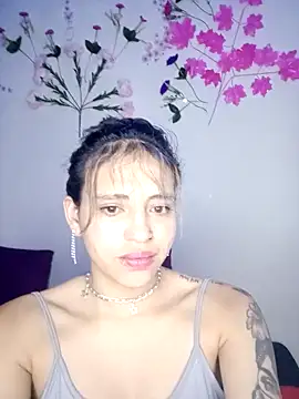 Snapshot of BellaChiquis_ chatting on November 2025 07:09:01 AM BellaChiquis online show from November 2025 07:09:01 AM