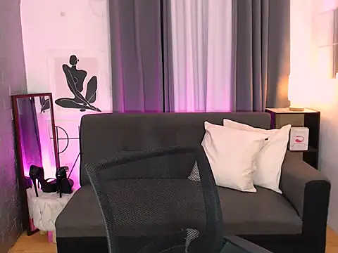 Snapshot of transSTARprincess chatting on September 2025 12:23:02 AM transSTARprincess online show from September 2025 12:23:02 AM