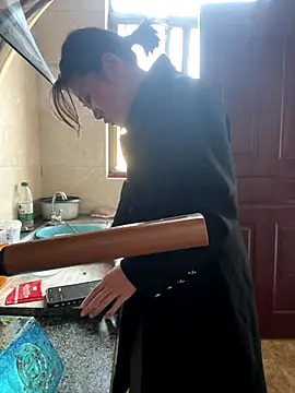 daaqnn online show from November 2025 11:40:01 PM