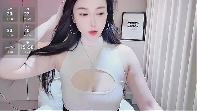 Snapshot of YunShan-33 chatting on January 2026 02:55:01 PM YunShan-33 online show from January 2026 02:55:01 PM