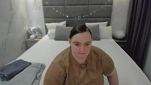 bbwsexis online show from April 2026 07:37:02 AM