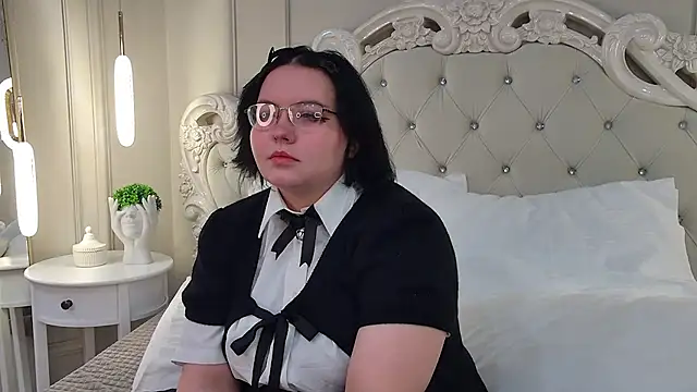 JennyBloom online show from November 2025 07:40:02 AM