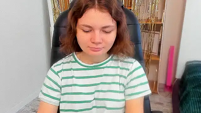 Stella-Maers online show from November 2025 08:25:01 AM