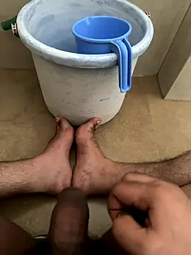 Snapshot of alan0ass chatting on November 2025 06:14:01 AM alan0ass online show from November 2025 06:14:01 AM